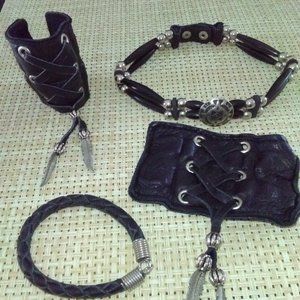 SW/MC Blk accessories pkg -- choker, bracelet, 2 ponytail leather wraps, 1 band